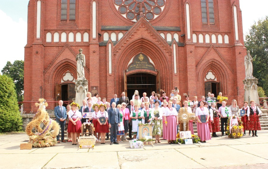 Zdjęcie do Aby nigdy nie zabrakło chleba polskim rodzinom...