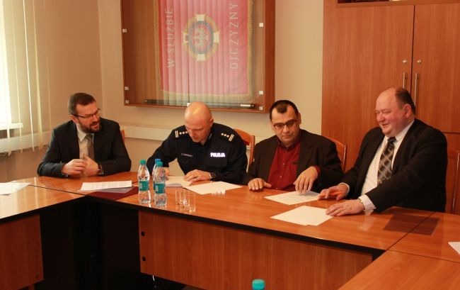 Zdjęcie do Wkr&oacute;tce powstanie klasa mundurowa w "Bemie"