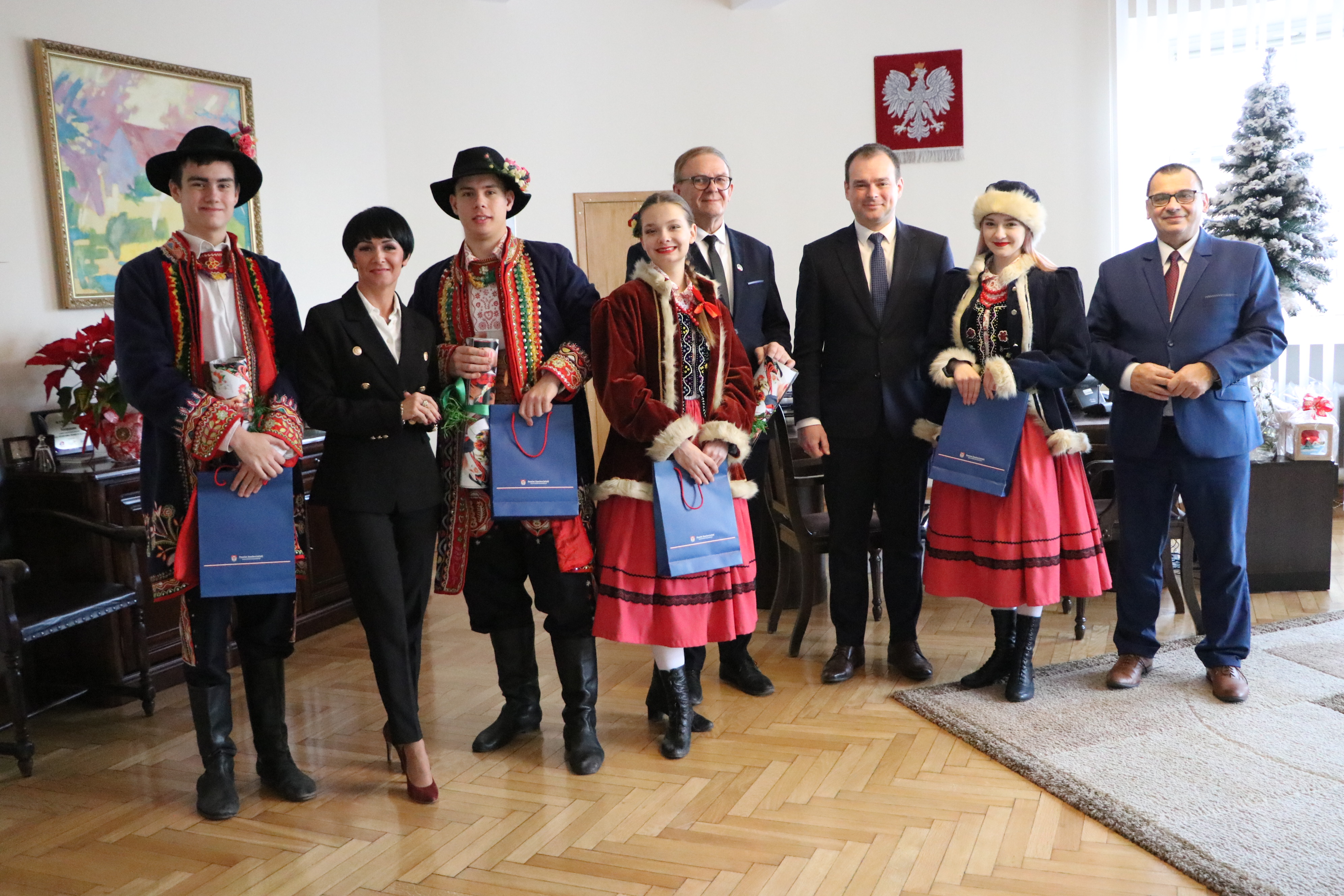 Życzeń noworocznych czas …. Życzeń noworocznych czas ….