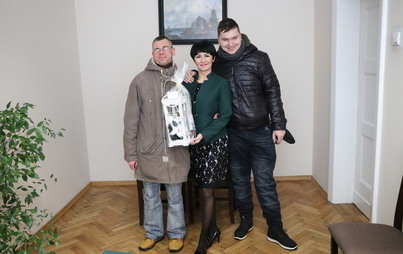 Zdjęcie do Z najlepszymi życzeniami od zawierciańskiego Warsztatu