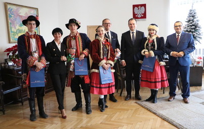 Zdjęcie do Życzeń noworocznych czas &hellip;.